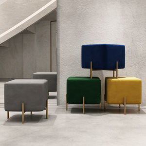 Taburete <span class=keywords><strong>cuadrado</strong></span> con patas doradas para sala de estar, mueble otomano de terciopelo <span class=keywords><strong>rosa</strong></span>, ahorro de espacio, venta al por mayor - Product Image 6