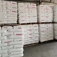 Résine PVC pour la production de films souples en PVC P450 P440 Pâte de chlorure de polyvinyle Résine PVC Poudre blanche pour l'industrie du cuir