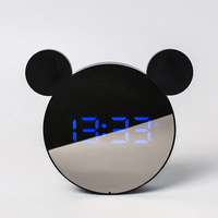 Nur für Studenten: LED-HD-Digital-Multifunktions-Smart-Wecker, modernes, minimalistisches Design, Kunststoff, Acrylglas