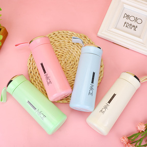 Haute qualité usine stock nouveau produit en gros pas cher <span class=keywords><strong>prix</strong></span> bouteille d'eau en verre coloré - Product Image 1