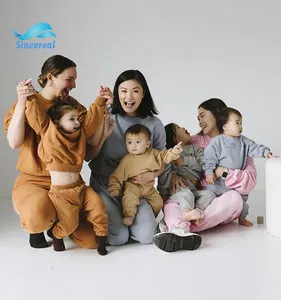 Biểu Tượng Tùy Chỉnh Mommy And Me Tracksuit Gia Đình Phù Hợp Với Trang Phục Biểu Tượng Tùy Chỉnh Phù Hợp Với Tracksuit Hai Mảnh Jogger Tracksuit