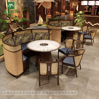 Ensemble de salle à manger en rotin de style sud-est asiatique, banquettes en bois, table et chaises en marbre, adapté aux restaurants commerciaux de hot pot