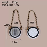 En gros, accessoires de décoration et breloques de luxe pour sacs à main, étuis de téléphone, artisanat DIY, avec logo de marque de créateur, motifs rose, noir, blanc