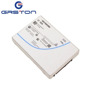 SSD NVMe D7-P5520 3,84 To SSDPF2KX038T1N1 pour stockage en cache cloud - Product Image 1