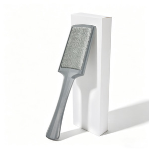 Cepillo quitapelusas de doble cara con cabezal grande, removedor de pelo de la ropa, lavable, para abrigos de lana, material ABS gris - Product Image 1