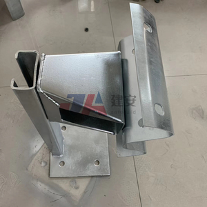 Wビーム型衝突防止柵 Q235B S355JR 亜鉛メッキ鋼製ガードレール フランスNF規格 アフリカ使用 GS4 GS2 高速道路ガードレール - Product Image 2