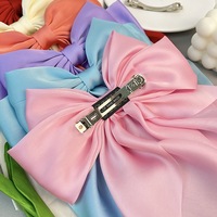 Barrette à cheveux en satin rose 35 couleurs, nœud en tissu, accessoires pour cheveux, grande pince à cheveux en satin pour femme