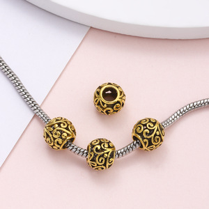 Tendencia Retro europea y americana, joyería con cuentas DIY, aleación mixta, agujero grande, pulsera de cuentas redondas huecas, venta al por mayor - Product Image 4