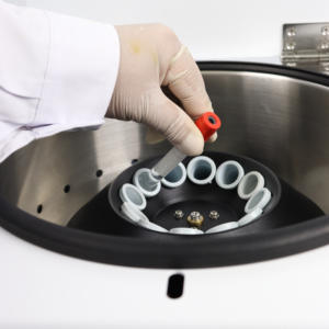 Centrifugeuse de laboratoire médical clinique à basse vitesse de dessus de table de paillasse de la CE FDA TD-4Z - Product Image 3