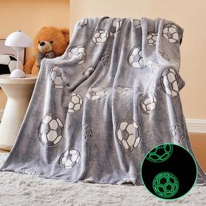 Couverture en flanelle à motifs sportifs, couverture de sieste, lavable en machine, résistante à la décoloration, pour chambre à coucher, salon, impression personnalisée - Product Image 5