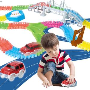 ชุดรางเรืองแสงสำหรับเด็กชุดราง<span class=keywords><strong>รถ</strong></span>ไฟแบบเรืองแสงมีความยืดหยุ่น - Product Image 3