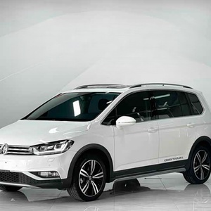 Volkswagen <span class=keywords><strong>Touran</strong></span> L 2022 280TSI DSG Crossover Edition 7 places d'<span class=keywords><strong>occasion</strong></span> - Product Image 1