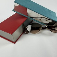 Nouvel Arrivage SG306 – Étui à Lunettes Tendance Fait Main avec Finition PU pour Bureau, Cadeau, Fournisseur de Détail