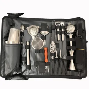 RTS professional bar tools 20pcs cocktail shaker set strumenti in pelle barware roll up per barman kit