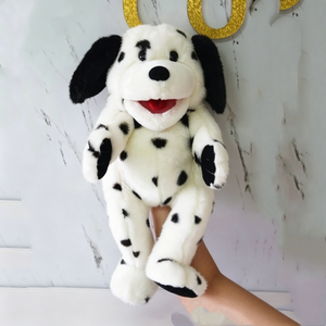 Marioneta de mano de Dálmata personalizable, marioneta de peluche de Dálmata, juguete de peluche de perro manchado, peluche de perro Dálmata - Product Image 1