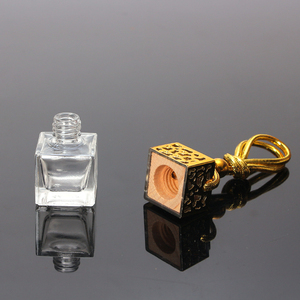 Venta de la fábrica 5ml 10ml tapa de madera de vidrio vacía ambientador de aire del coche colgante - Product Image 6
