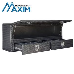 Boîte à outils en aluminium noir mat avec double tiroir et vérins à gaz pour camionnettes - Disponible <span class=keywords><strong>de</strong></span> 48 à 96 pouces - Product Image 6