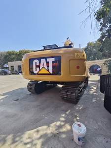 Équipement lourd, excavatrice Caterpillar 320D2L, poids en ordre de marche de 20 tonnes, capacité de la benne de 1,2 m³, moteur de 109 kW, boîte de vitesses - Product Image 4