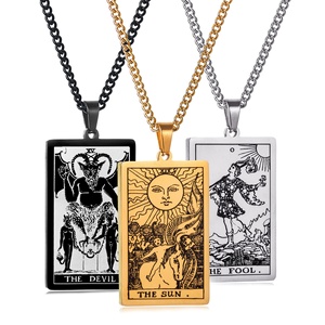 Venta caliente personalizado Retro hombres cuadrado Tarot tarjeta colgante collar de acero inoxidable 22 suéter largo budismo - Product Image 1