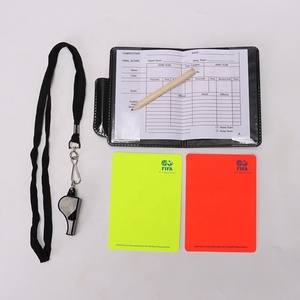 Kit d'<span class=keywords><strong>arbitre</strong></span> <span class=keywords><strong>de</strong></span> football, ensemble d'<span class=keywords><strong>accessoires</strong></span> d'<span class=keywords><strong>arbitre</strong></span> comprenant brassard <span class=keywords><strong>de</strong></span> capitaine, sifflet d'<span class=keywords><strong>arbitre</strong></span>, pièce <span class=keywords><strong>de</strong></span> monnaie <span class=keywords><strong>de</strong></span> tirage au sort, cartes rouges et jaunes - Product Image 6