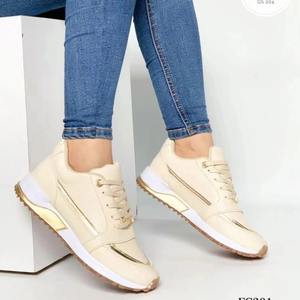Zapatos de <span class=keywords><strong>tenis</strong></span> de talla grande a la moda para <span class=keywords><strong>mujer</strong></span>, nuevo diseño, zapatillas bajas de ocio de otoño, zapatos planos transpirables para <span class=keywords><strong>mujer</strong></span> - Product Image 1
