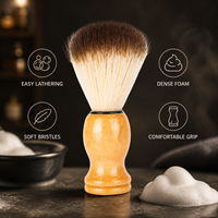Brocha de afeitar al por mayor con mango de madera, opciones de cerdas de jabalí y nailon, herramienta para hacer espuma para barbería y salón, logotipo OEM personalizado disponible