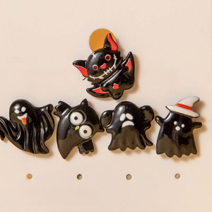 Pendientes de Halloween KI Young con diseño de búho fantasma de dibujos animados, estilo oscuro, murciélago único - Product Image 1