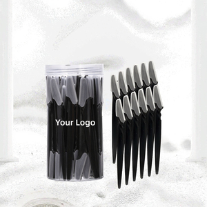 40 Piezas de Depiladores de Cejas Negros, Cuchillas de Seguridad Portátiles para la Eliminación de Vello Facial - Product Image 3