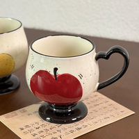 Tasse à café en céramique à motif de fruits (pomme, poire) avec pied et anse en forme de cœur, compatible micro-ondes, pour la maison