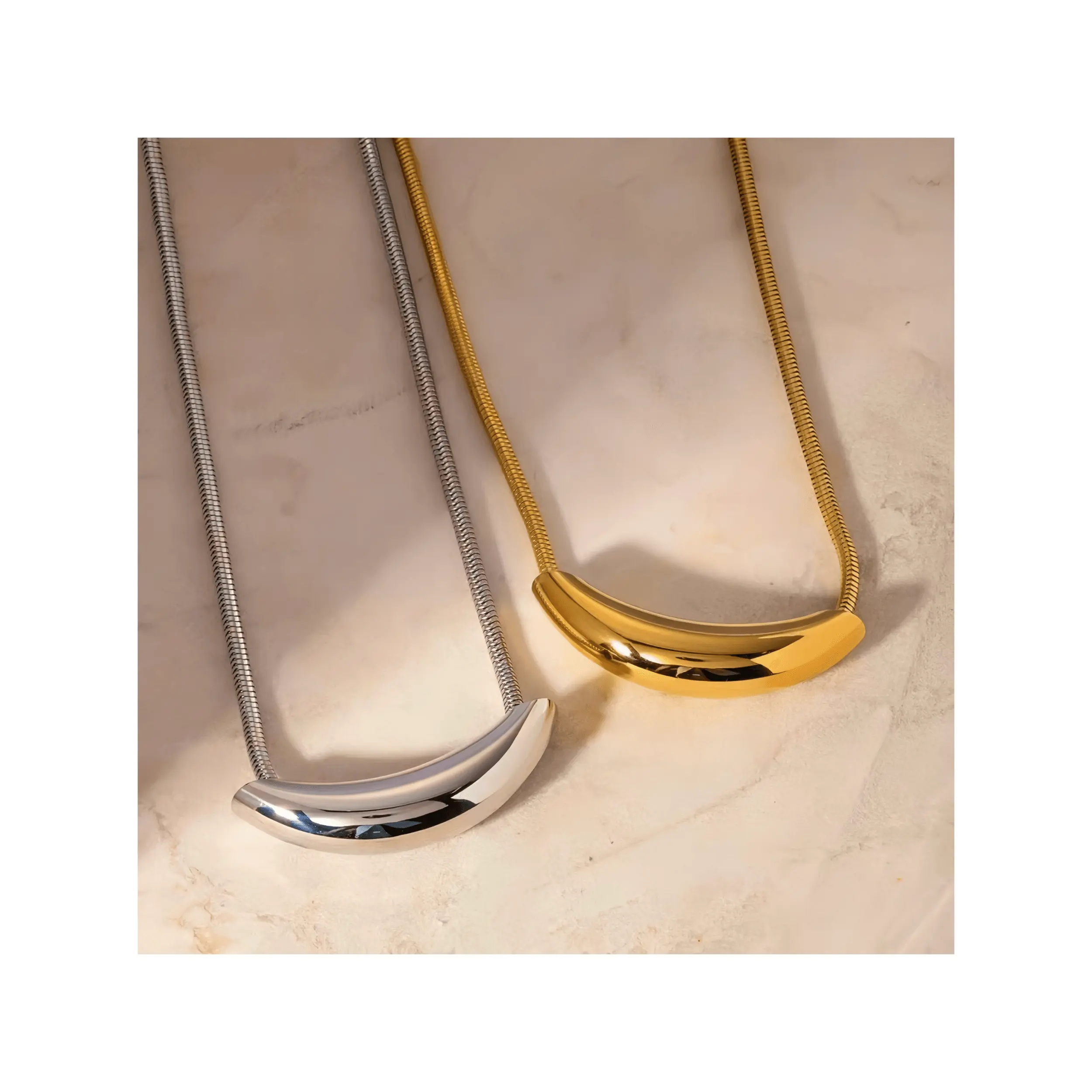 Ins kalung ular populer dengan 18K emas 925 lapis perak baja tahan karat lebar elastis tebal kalung untuk wanita mode perhiasan