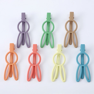 Bonitas pinzas para el cabello con orejas de conejo, clip lateral de 12 cm para mujer, uso diario, material de hierro - Product Image 4