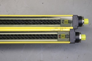 Nuevo y Original C2000 C20S180103A12 1016615 Transmisor C20E180303A12 1016616 para PLC con Experiencia Técnica Extensa y Solución Sólida - Product Image 2