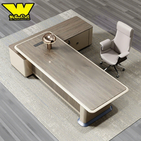 Ensemble de mobilier de bureau ergonomique moderne et luxueux en bois, comprenant un bureau de direction, une chaise et un classeur personnalisable, facile à assembler