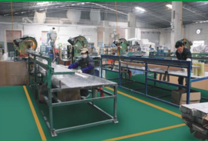 Protezione Angolare in PVC a Forma di L Leguwe, Striscia Decorativa <span class=keywords><strong>per</strong></span> Bordi, Protezione <span class=keywords><strong>per</strong></span> Angoli in Plastica <span class=keywords><strong>per</strong></span> Camere dei Bambini - Product Image 4