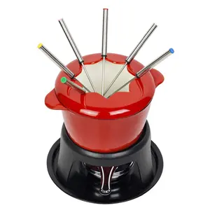 Helle Haushalts waren Großhandel Party Kochgeschirr Hochwertige rote Fondue Set Emaille Camping Pot Gusseisen Fondue Pot mit Gabel