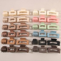 Pince à cheveux géométrique minimaliste en plastique mat pour femme, couleur unie neutre, grandes pinces à cheveux, logo personnalisé, vente en gros