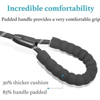 Laisse rétractable double pour chiens de taille moyenne et grande, réfléchissante, en nylon classique, multifonctionnelle, pour animaux de compagnie, vente chaude, transfrontalière