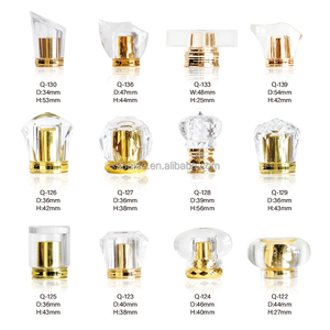 Tapa de Perfume al por Mayor en Oro y Plata, Calibre FEA 15, de Resina, Madera, Plástico y Zamac para Perfume - Product Image 2