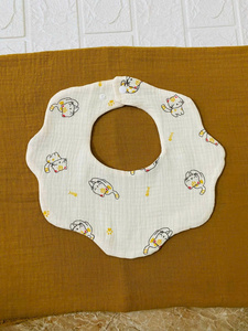 Bavoirs en coton mousseline en forme de fleur pour bébé, double couche, ultra doux, absorbant, avec bouton pression pour nouveau-nés - Product Image 6