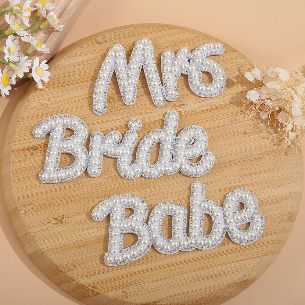 En Stock MRS BRIDE BABE Parches de perlas Letras Parches en blanco para ropa