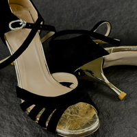 Chaussures de danse latine tango argentin pour femmes avec empeigne en daim, semelle en daim, style européen et américain, design classique professionnel