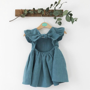 Vente en gros de robes d'été pour petites filles, vêtements pour enfants, robes en lin à manches bouffantes, vêtements en coton pour bébés filles - Product Image 4