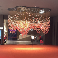Lustre suspendu en pierre colorée, grand hall d'exposition, hall d'hôtel, grand verre, lampe personnalisée, grand lustre, plafonnier