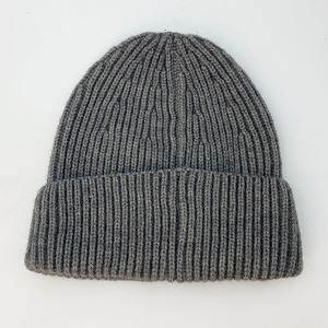 <span class=keywords><strong>Gorros</strong></span> de Punto con Parche de Cuero de Alta Calidad, <span class=keywords><strong>Gorros</strong></span> Gruesos de Invierno para Deportes, Gorro de Calavera con Puño, <span class=keywords><strong>Gorros</strong></span> Personalizados con Diseño de Cuadros y Puntos - Product Image 3