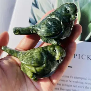 Vente en gros d'animaux en cristal serpentin vert naturel de haute qualité oiseaux en cristal de jade jaune reiki pour la décoration de cadeaux
