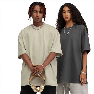 Camiseta de Hombre Personalizada con Logotipo, Reflectante, de Corte Holgado, 100% Algodón, Estilo Urbano de Lujo, Transpirable, con Manga Raglán - Product Image 2