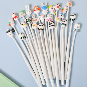 Stylo bille fantaisie en gros, papeterie de dessin animé, petits cadeaux, stylo oscillant pour étudiants, série plastique blanche, stylo oscillant mignon 3D en forme de poupée - Product Image 1