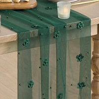Chemin de table en filet fleuri pour décoration de fête, de jardin, de mariage et d'hôtel