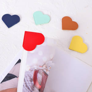 Marcapáginas de Cuero en Forma de Corazón, Coloridos, <span class=keywords><strong>para</strong></span> Amantes de la Lectura, Maestros, Hechos a Mano, Bonitos Marcadores de Páginas <span class=keywords><strong>para</strong></span> <span class=keywords><strong>Regalos</strong></span> Escolares y de Oficina - Product Image 2