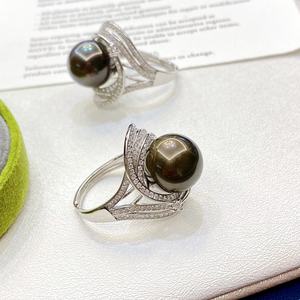 Tahitian Peacock Green & Black <b>Pearl</b> S925 Pure Silver <b>Ring</b> 12-11mm Smooth Delicate Skin Finish Paired with Gift Box - Product Image 2